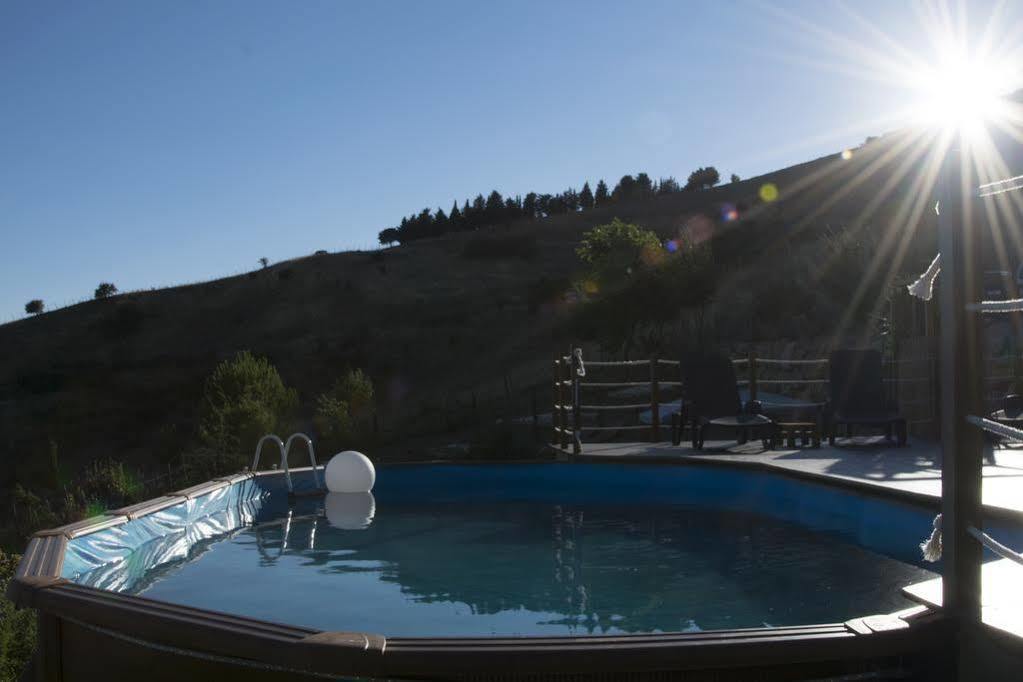 Turismo Rurale Leanza Guest House Cesaro Exterior photo